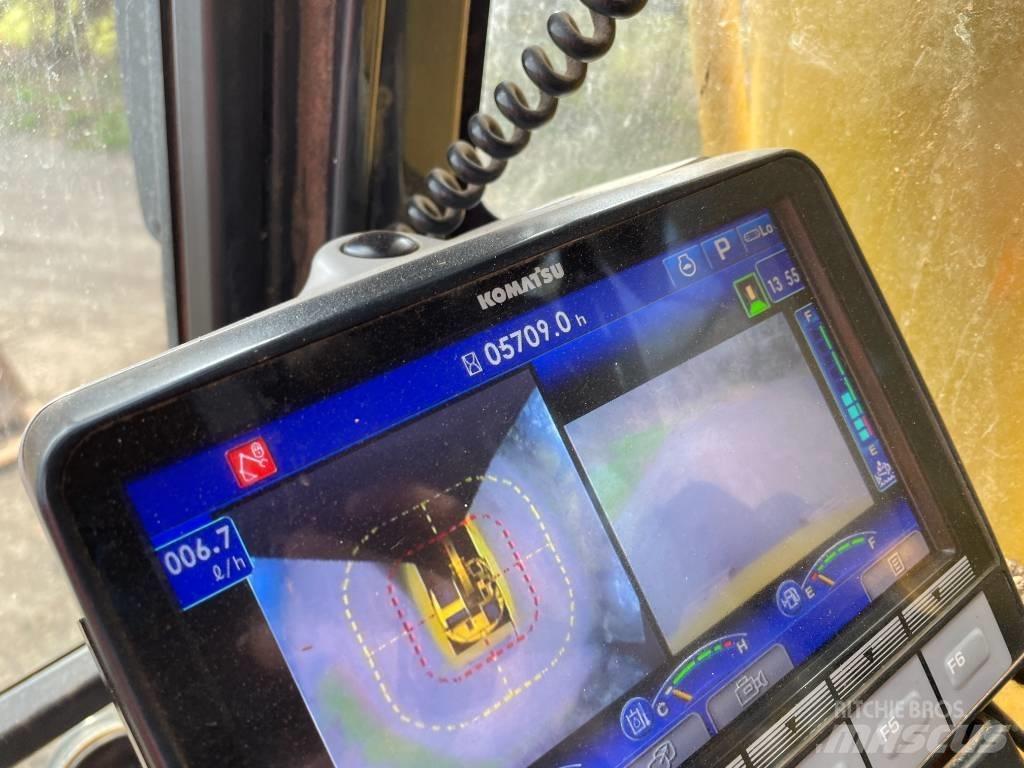 Komatsu PC 138 Excavatoare pe șenile
