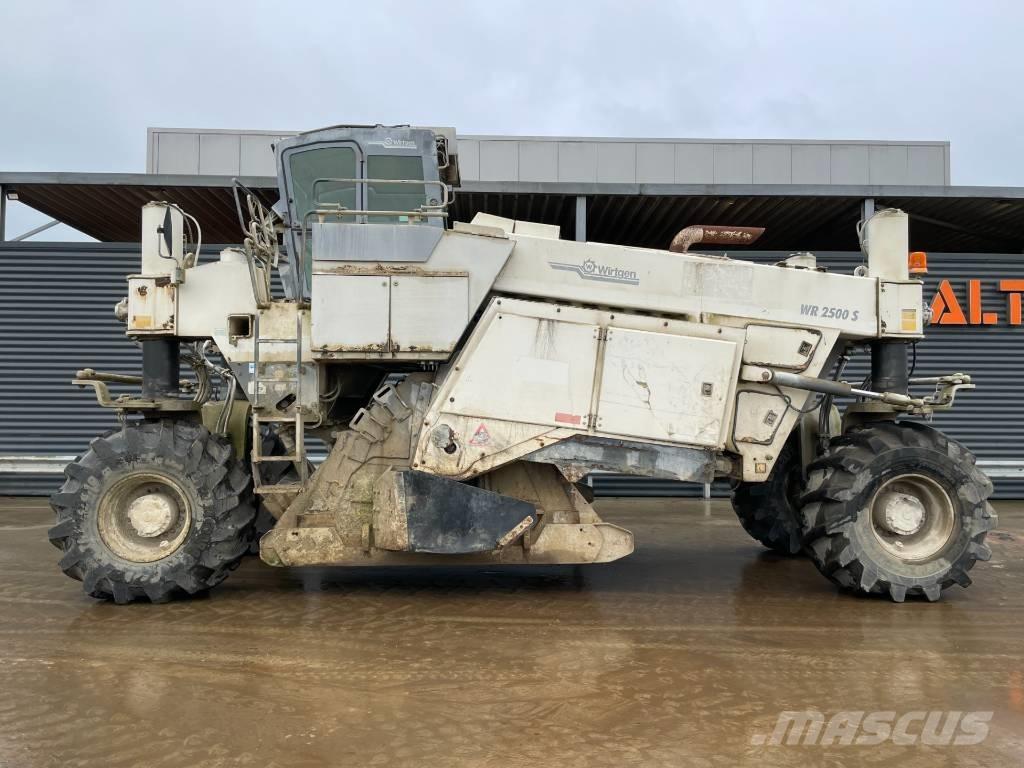 Wirtgen WR 2500S Reciclatori asfalt