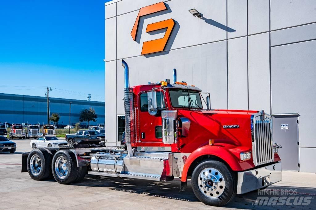 Kenworth W 900 Autotractoare