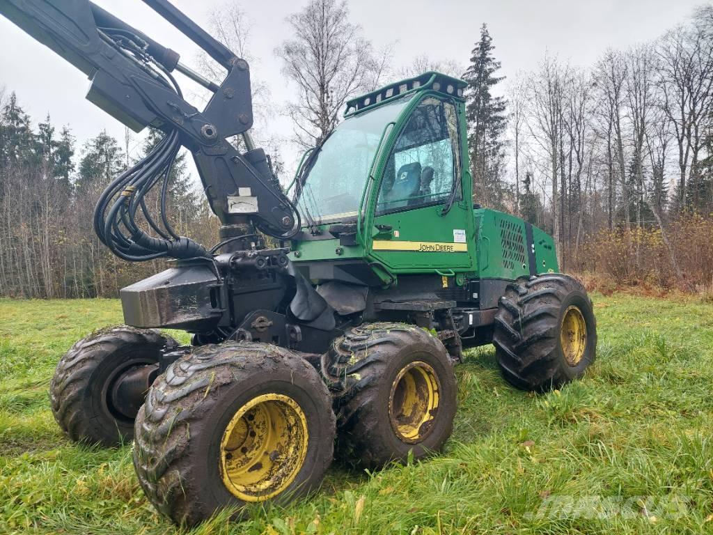 John Deere 770 D Combine forestiere