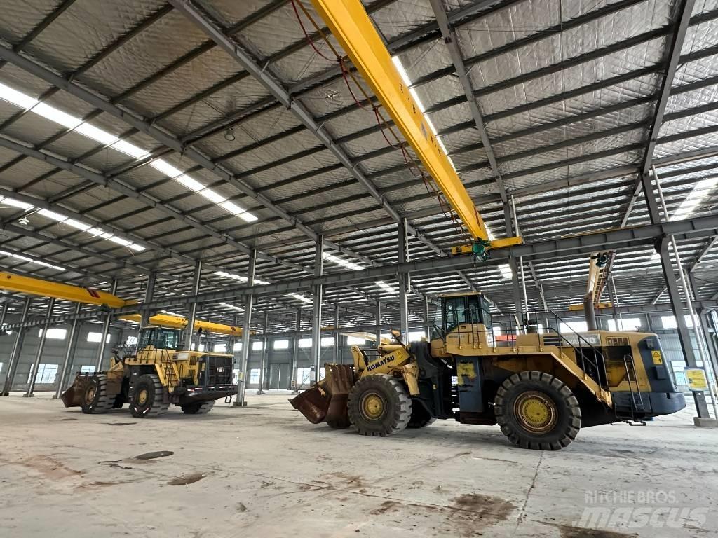 Komatsu WA 600 Incarcator pe pneuri
