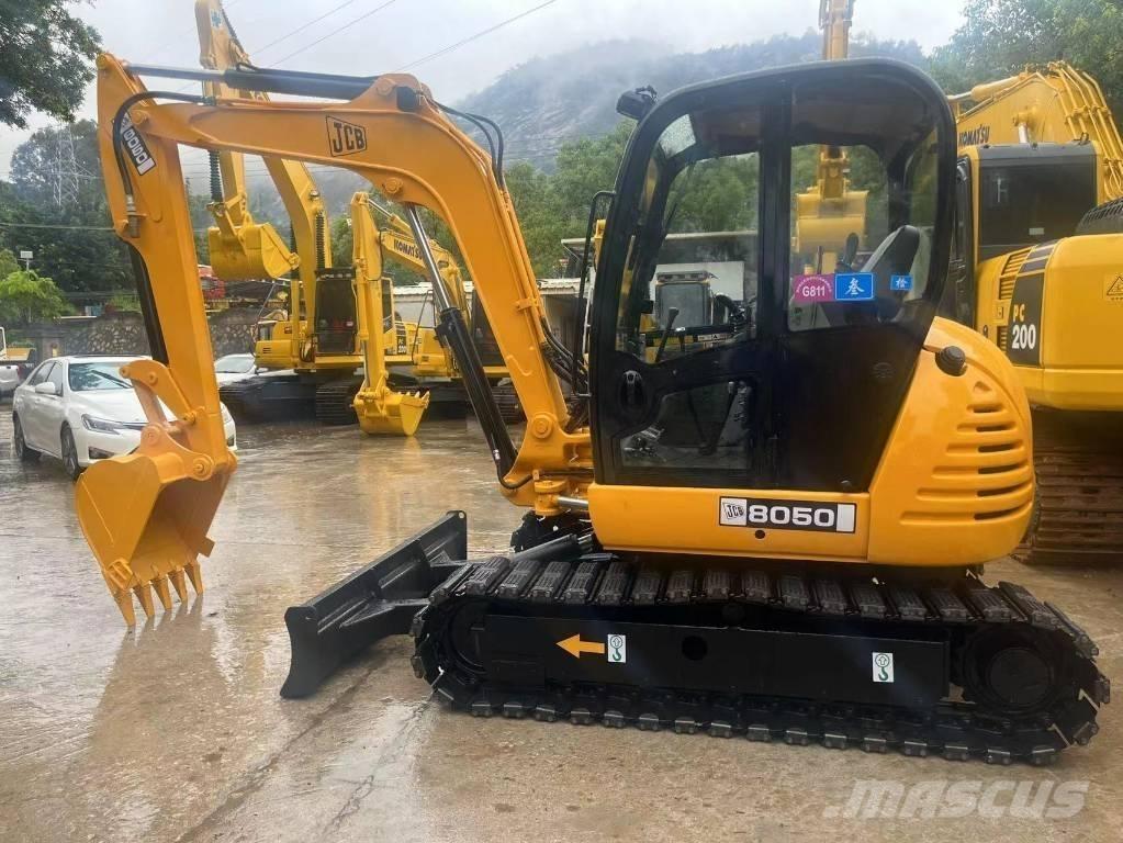 JCB 8050 Excavatoare pe șenile
