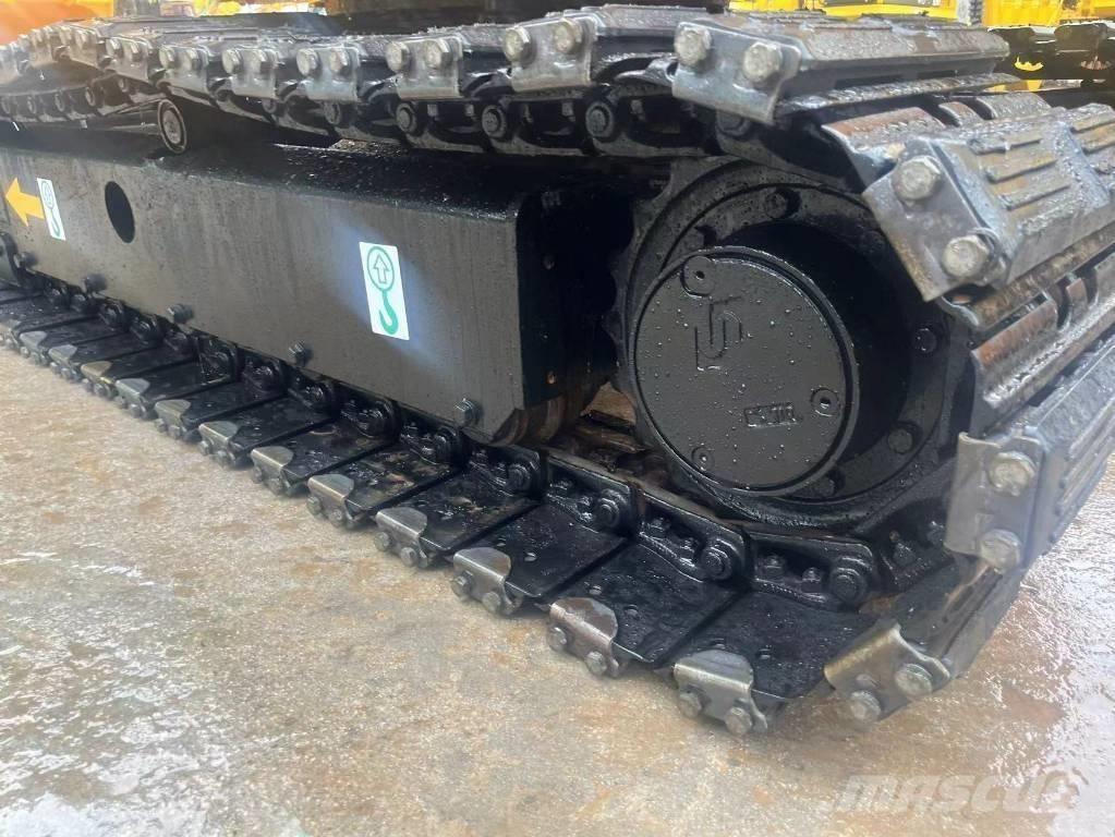 JCB 8050 Excavatoare pe șenile
