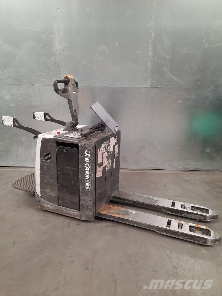 UniCarriers 200PMR Transpaleta cu platforma