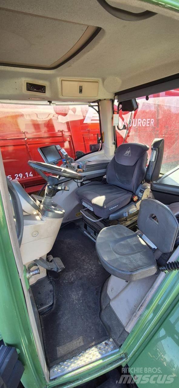 Fendt 828 Vario Tractoare