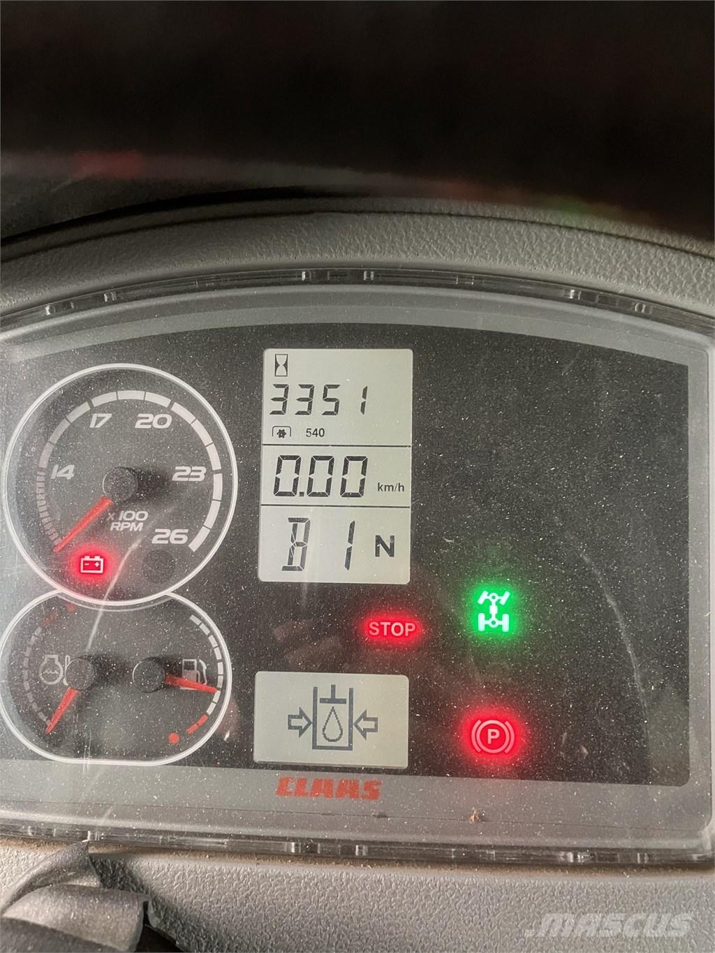 CLAAS Arion 410 Tractoare