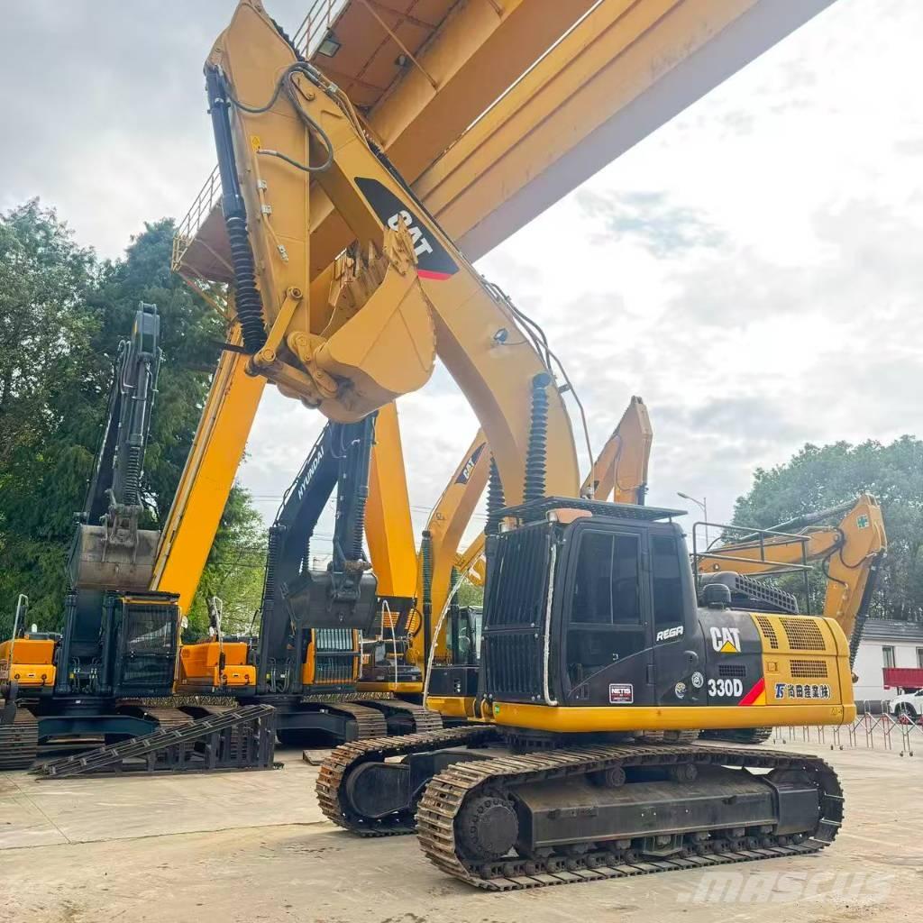 CAT 330 D Excavatoare pe șenile
