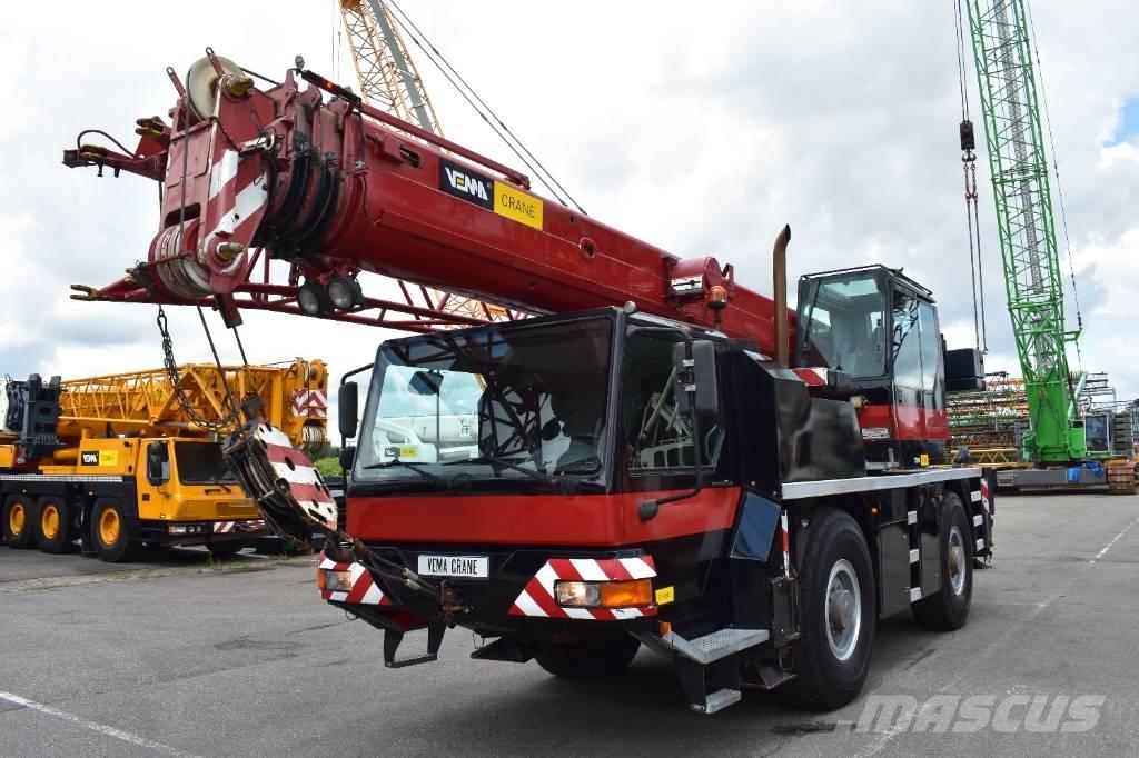 Liebherr LTM 1030-2 Macara pentru orice teren