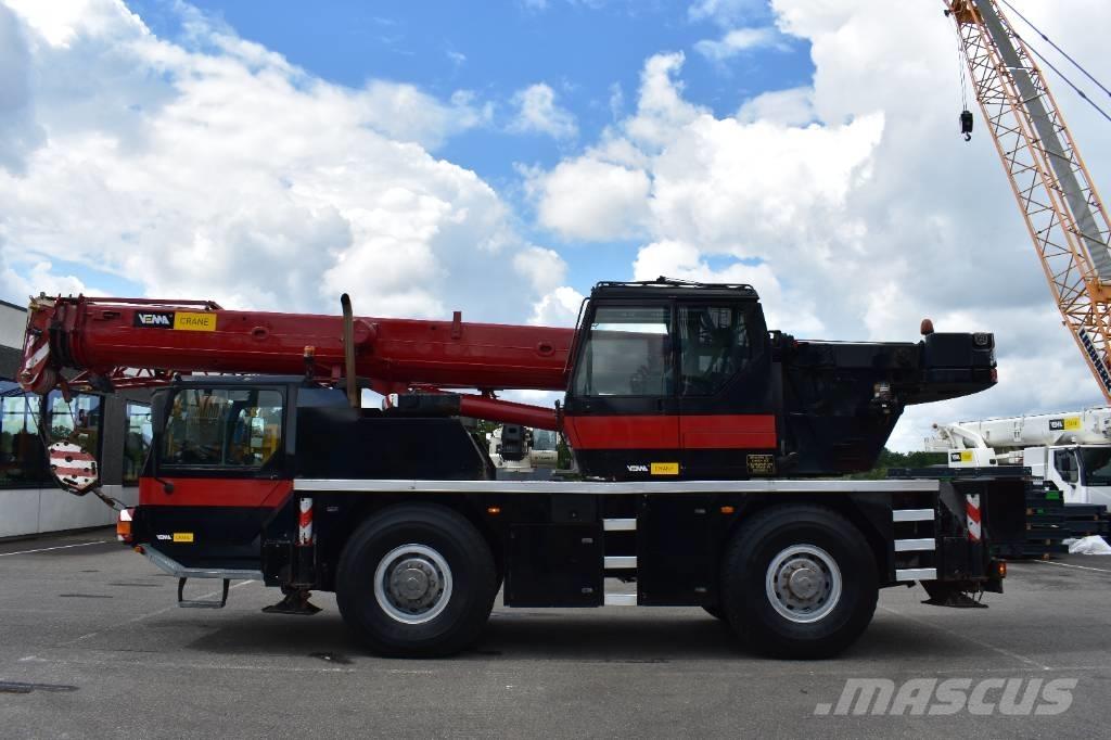 Liebherr LTM 1030-2 Macara pentru orice teren