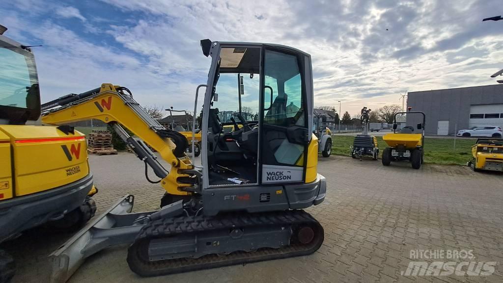 Wacker Neuson ET42 Excavatoare pe șenile

