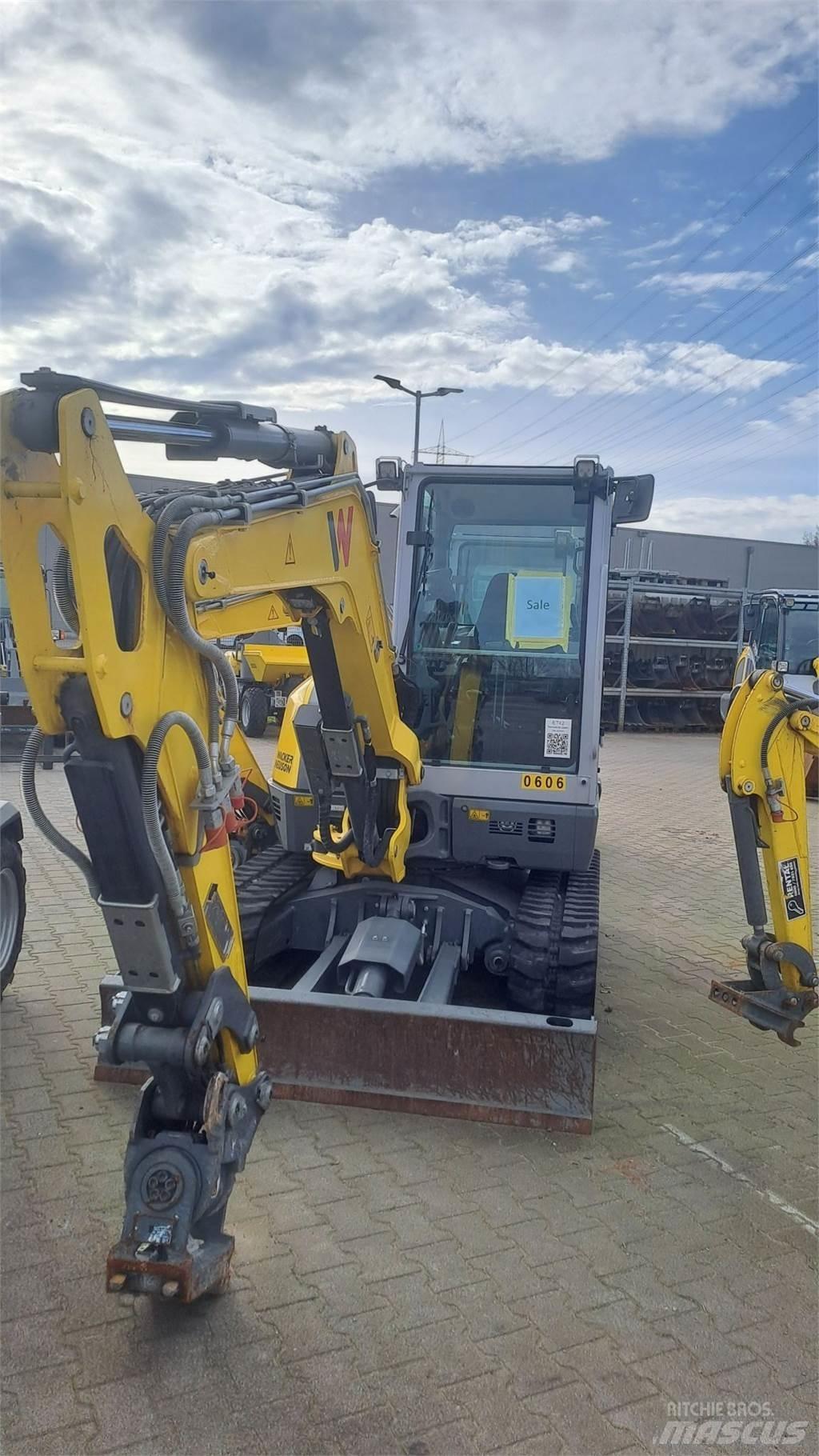 Wacker Neuson ET42 Excavatoare pe șenile
