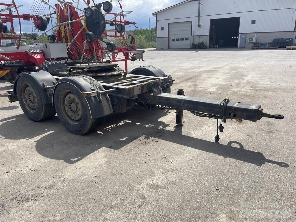 Kässbohrer TD18 Carucioare