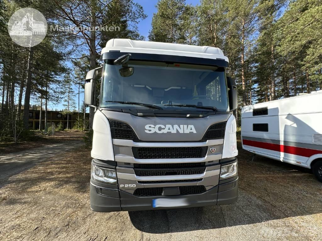 Scania P 250 Autocamioane