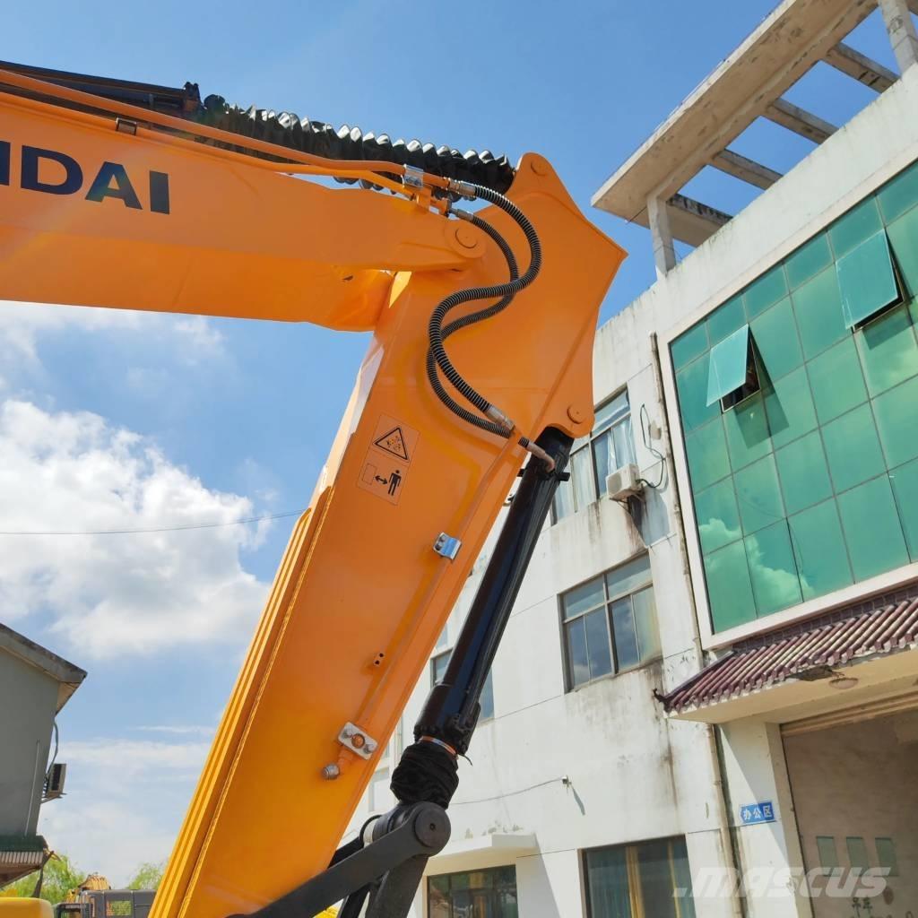 Hyundai R220LC-9S Excavatoare pe șenile
