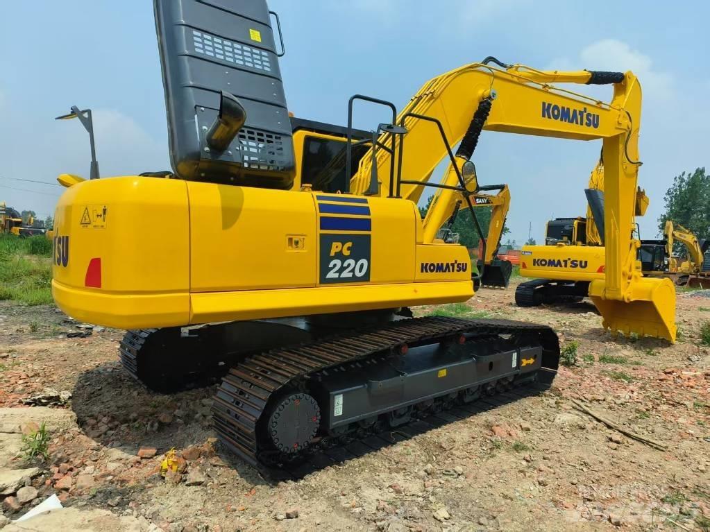 Komatsu PC 220-8 Excavatoare pe șenile
