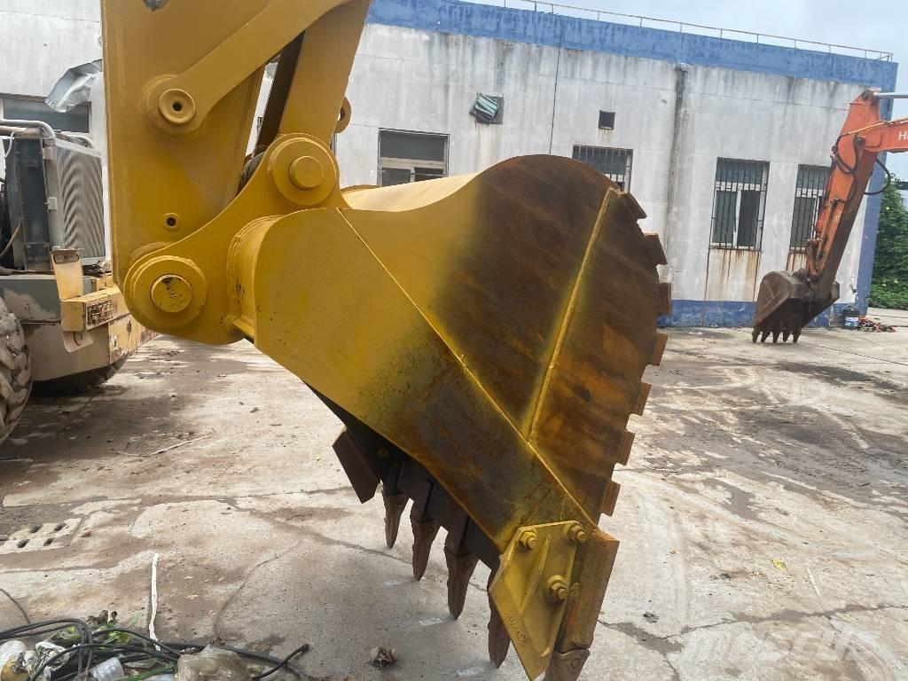 CAT 336 D Excavatoare pe șenile
