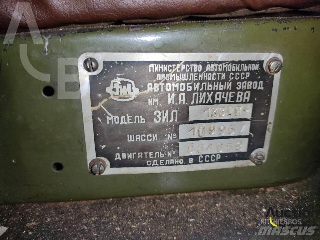 ZIL 133 Macara pentru orice teren