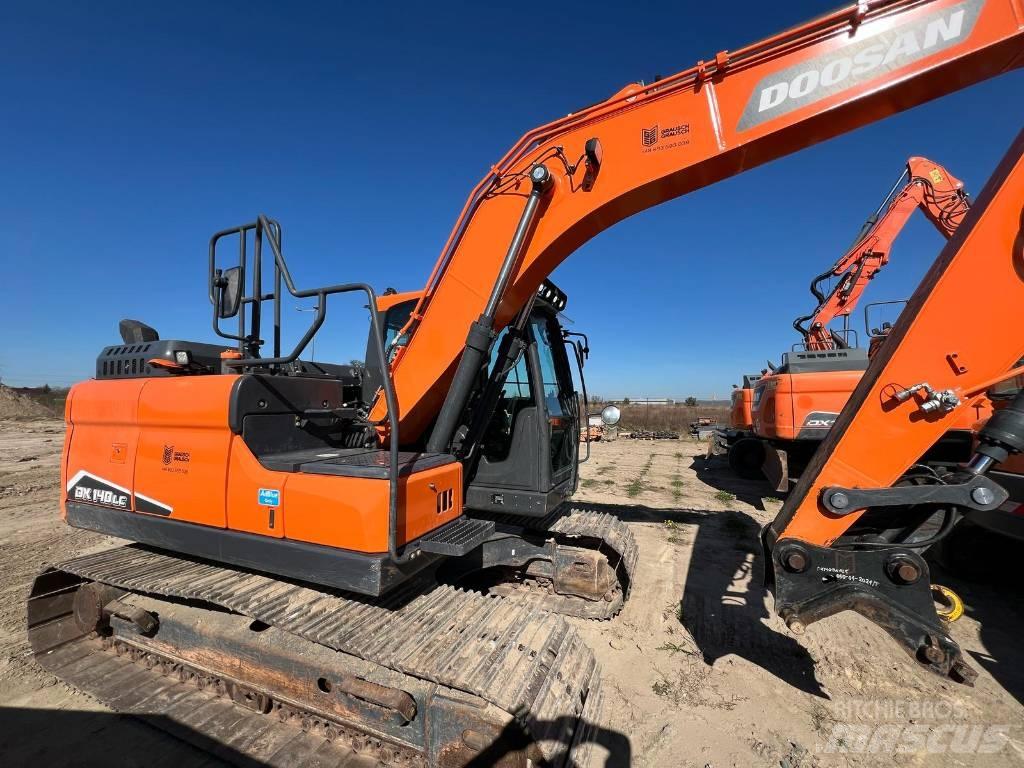 Doosan DX140LC-7 Excavatoare pe șenile
