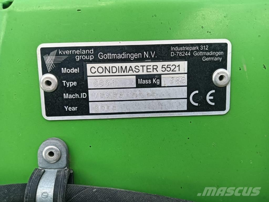Deutz-Fahr 5521 Împachetatoare