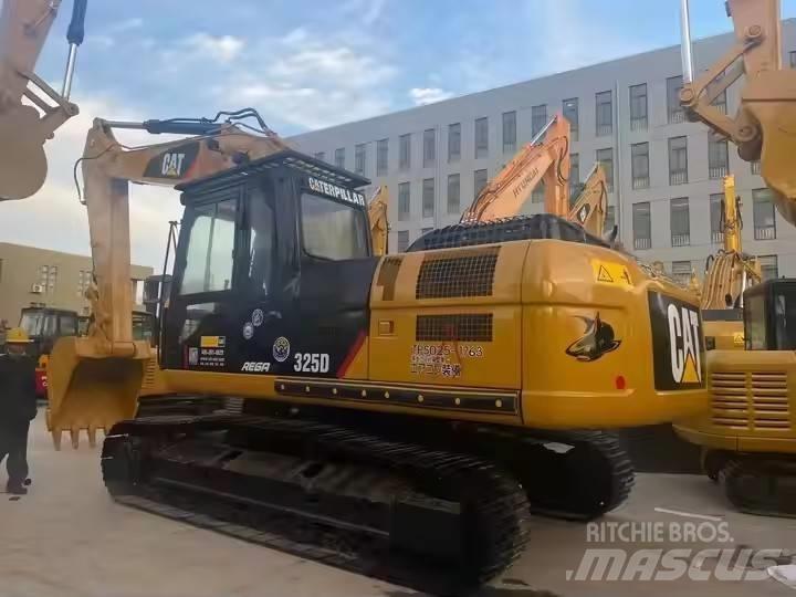 CAT CAT325D Excavatoare 7t - 12t