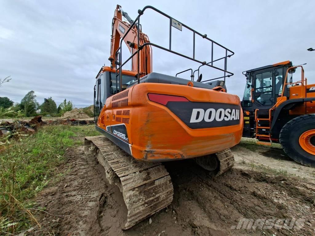 Doosan DX 225 LC-5 Excavatoare pe șenile
