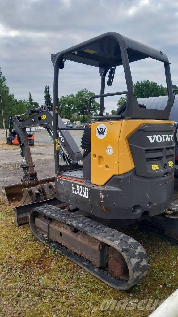 Volvo ECR 25 D Mini excavatoare < 7t