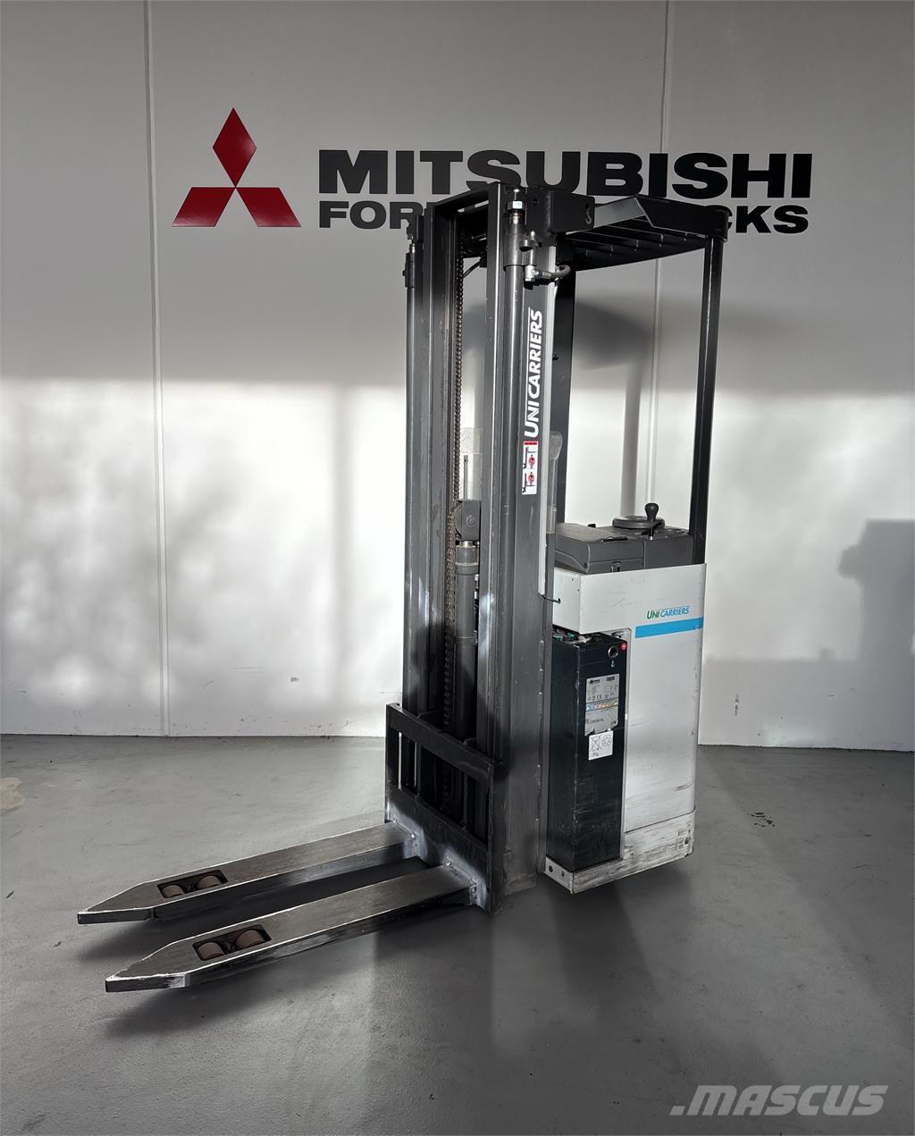 Atlet A160 Transpaleti autopropulsanti