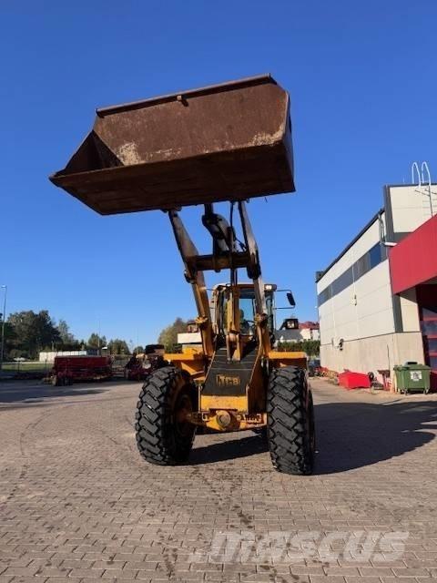 JCB 456 B Incarcator pe pneuri