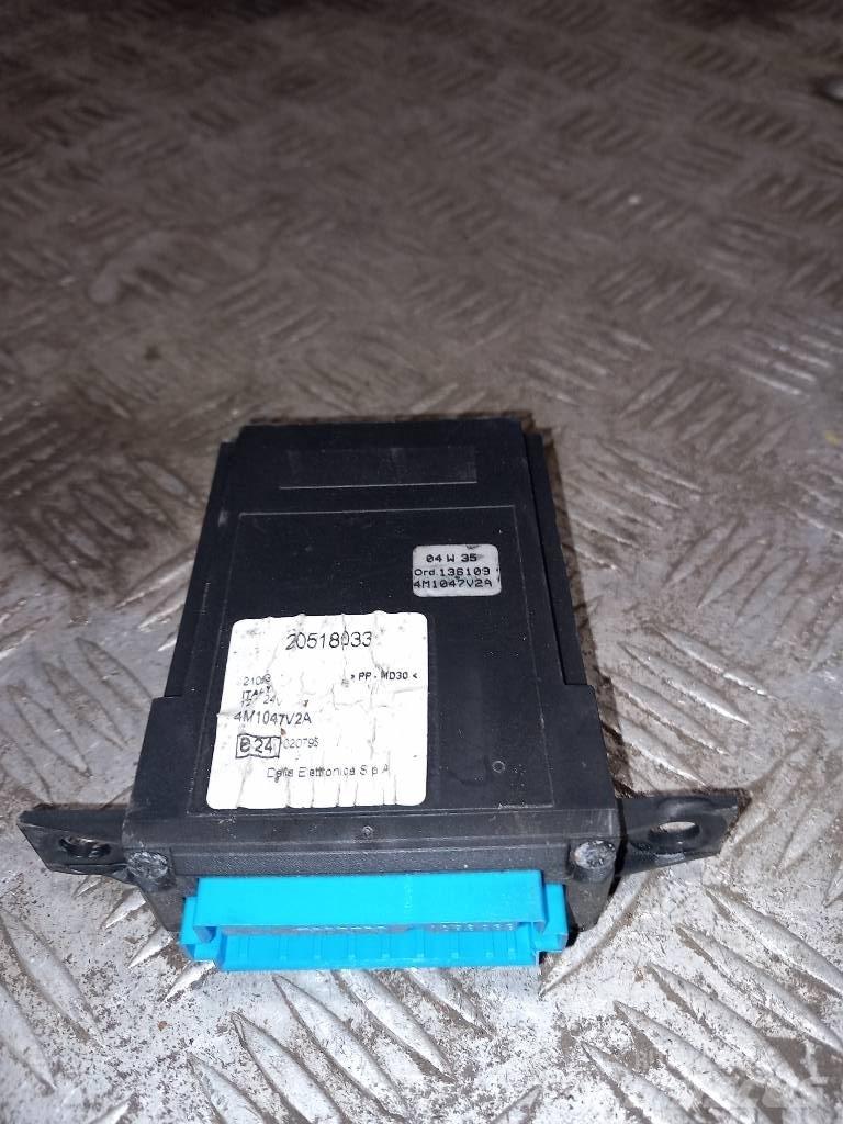 Volvo FH 12 20518033 Electronice