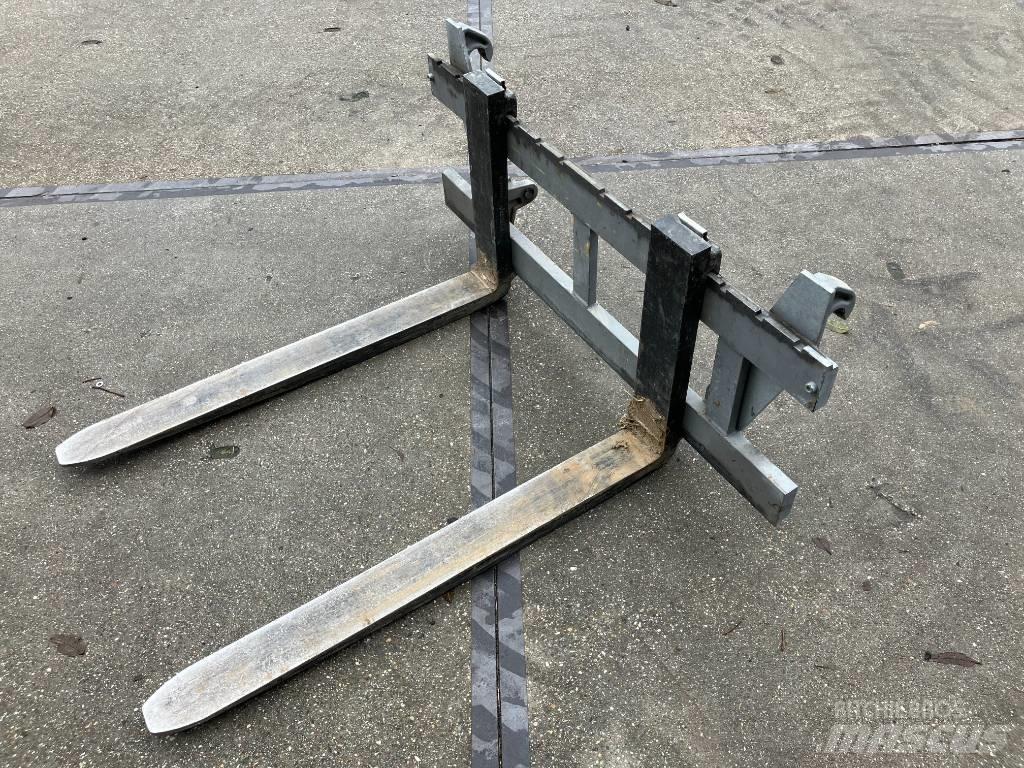 Hemach Palletvorken Accesorii încarcatoare frontale