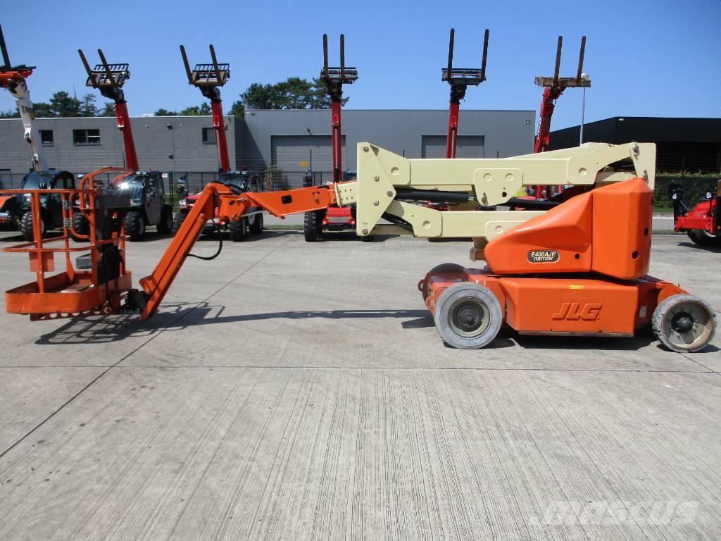 JLG E400 AJPN (146) Nacele compacte autopropulsante