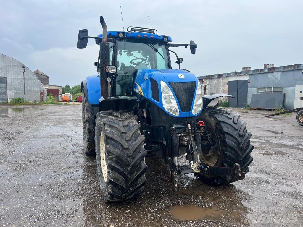 New Holland T 7070 Tractoare