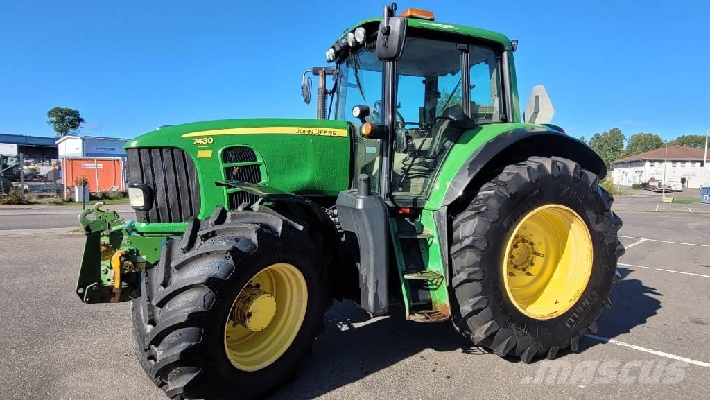 John Deere 7430 AP Tractoare