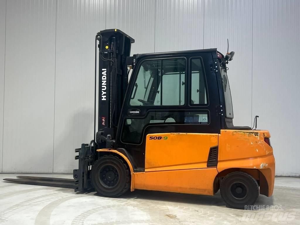 Hyundai 50 B-9 Stivuitor electric