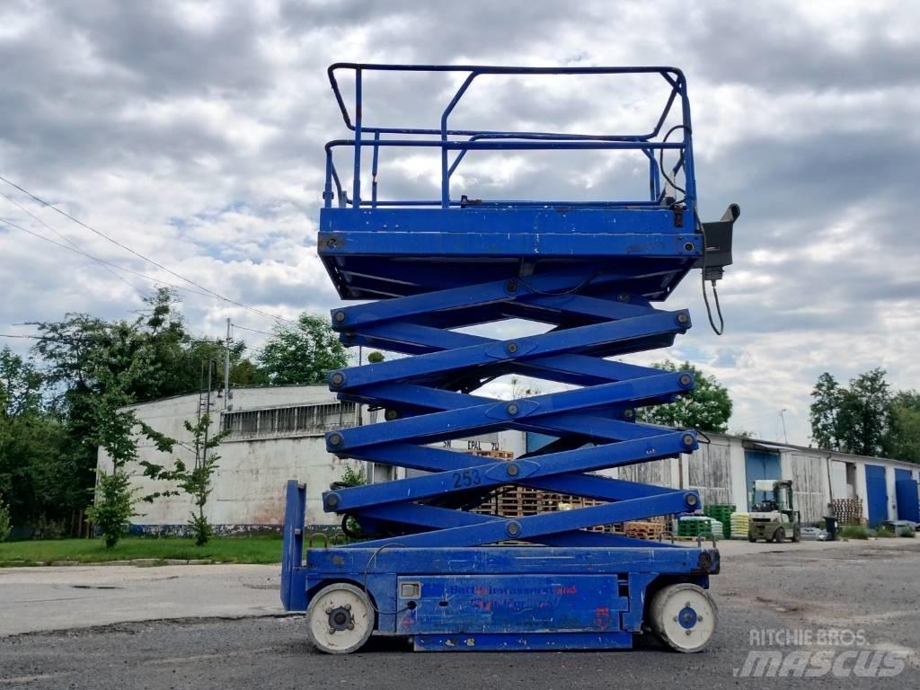 UpRight X32 Platforme foarfeca