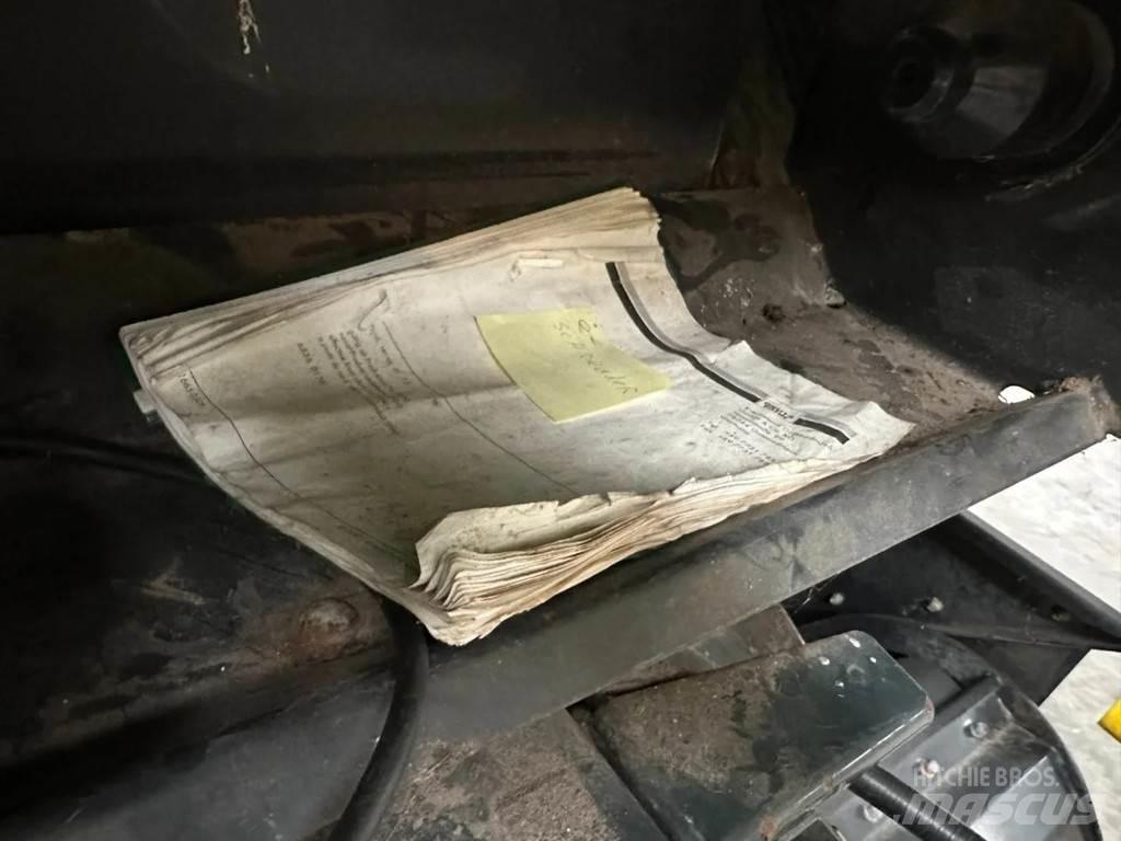 Deutz MP130 Alte echipamente pentru recoltat