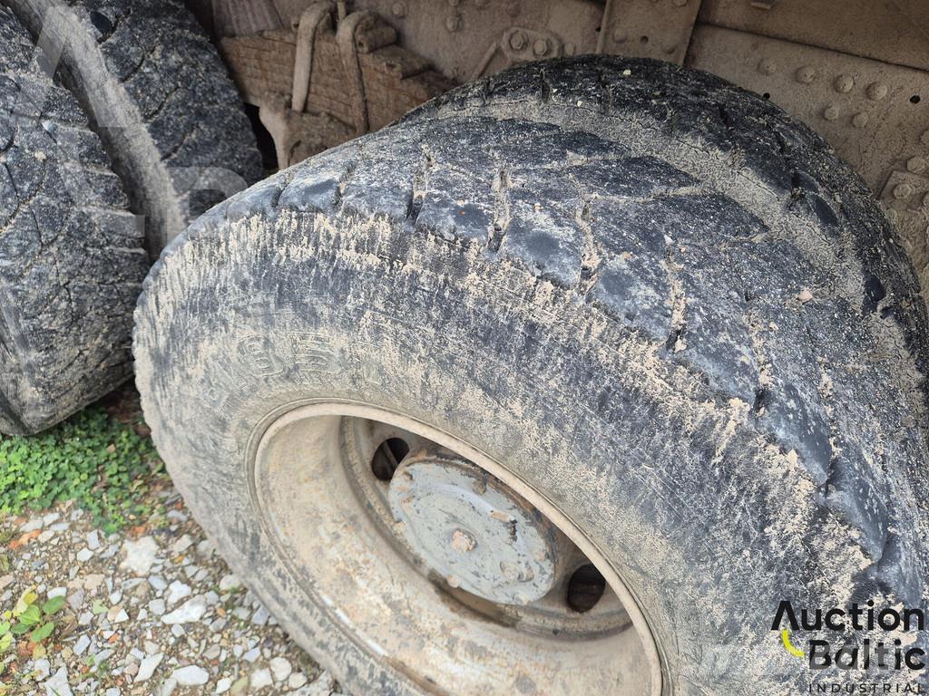 Iveco 260-34 Cisterne