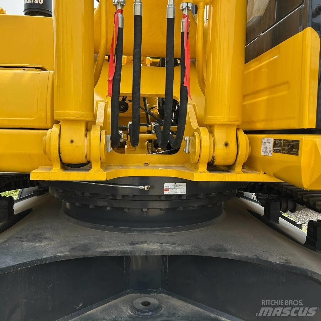Komatsu 400-8 Excavatoare pe șenile
