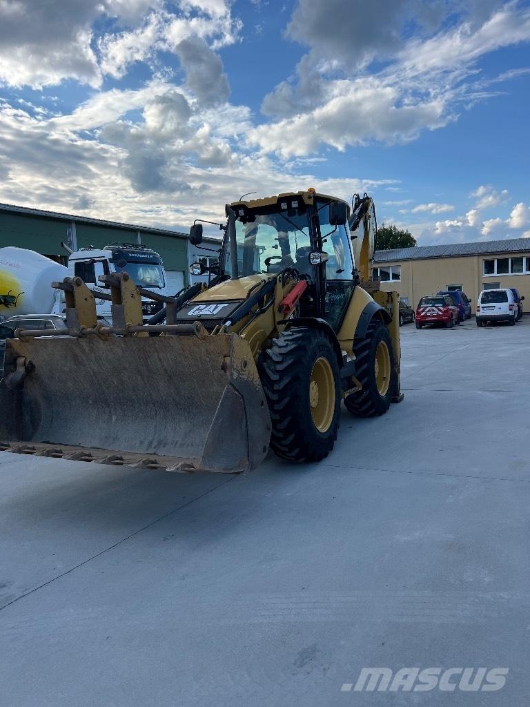 CAT 444F Buldoexcavatoare