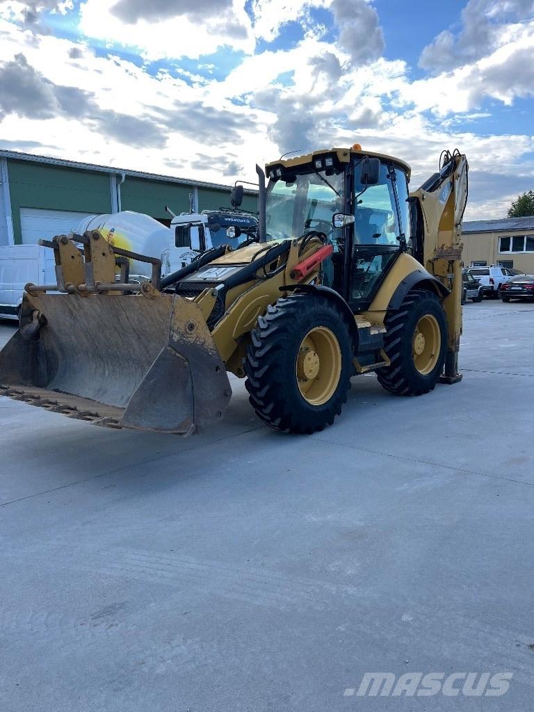 CAT 444F Buldoexcavatoare
