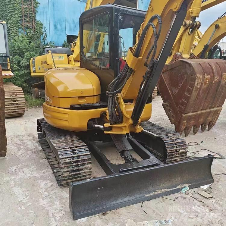 CAT 303.5 Excavatoare pe șenile
