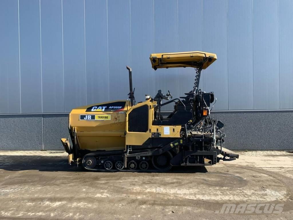 CAT AP355F Pavatoare asfalt