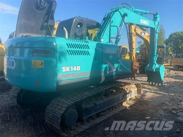 Kobelco SK 140 Excavatoare pe șenile
