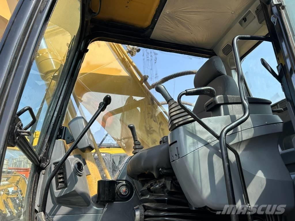 CAT 320 C L Excavatoare pe șenile
