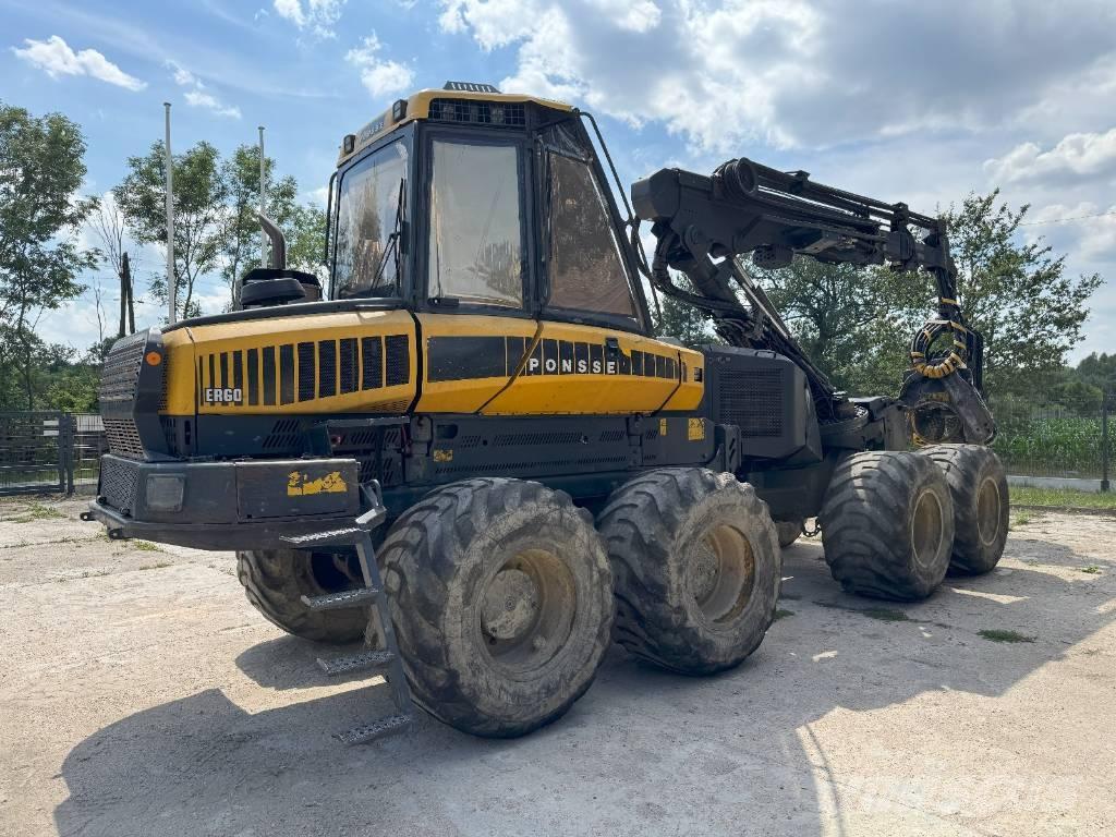 Ponsse Ergo 8W Combine forestiere