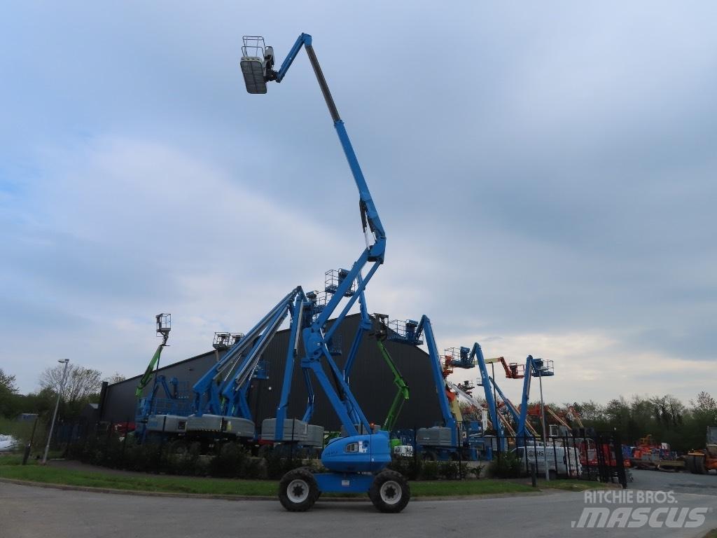 Manitou 200 ATJ Nacele cu brat articulat