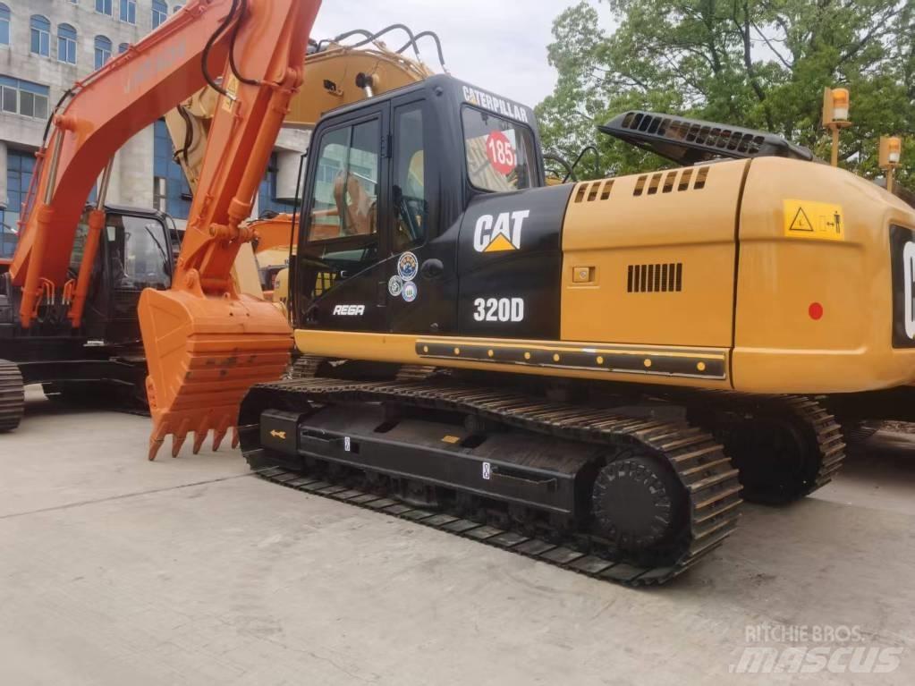 CAT 320 D Excavatoare pe șenile
