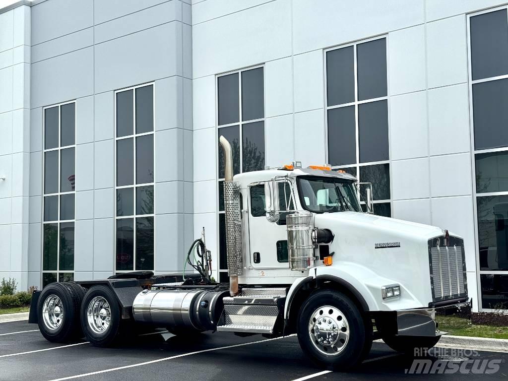 Kenworth T800 Autotractoare