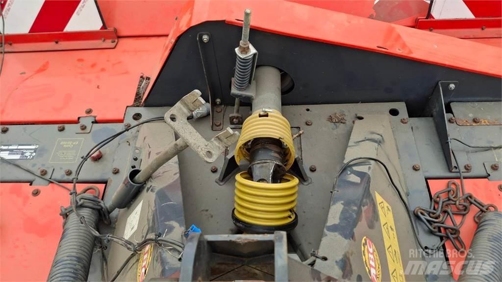 Kuhn PZ 300 F Cositoare de iarba cu umidificator