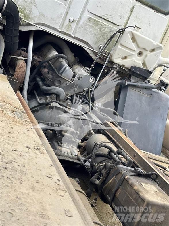 Ford C8000 Utilaje construcții - Altele